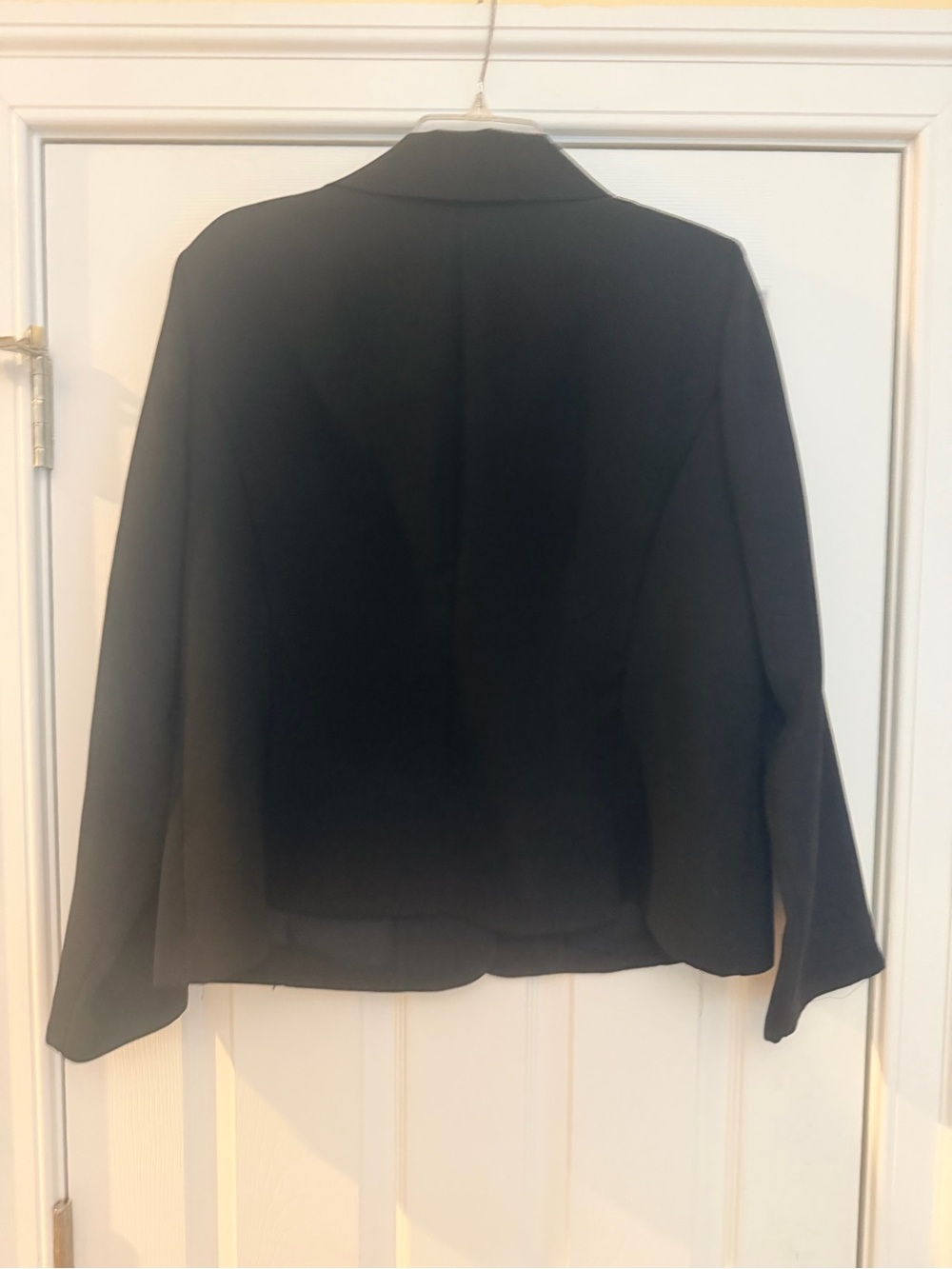 Ladies Size 18 "Danny & Nicole" Black Button-Front Women's Blazer GUC - Picture 6 of 7